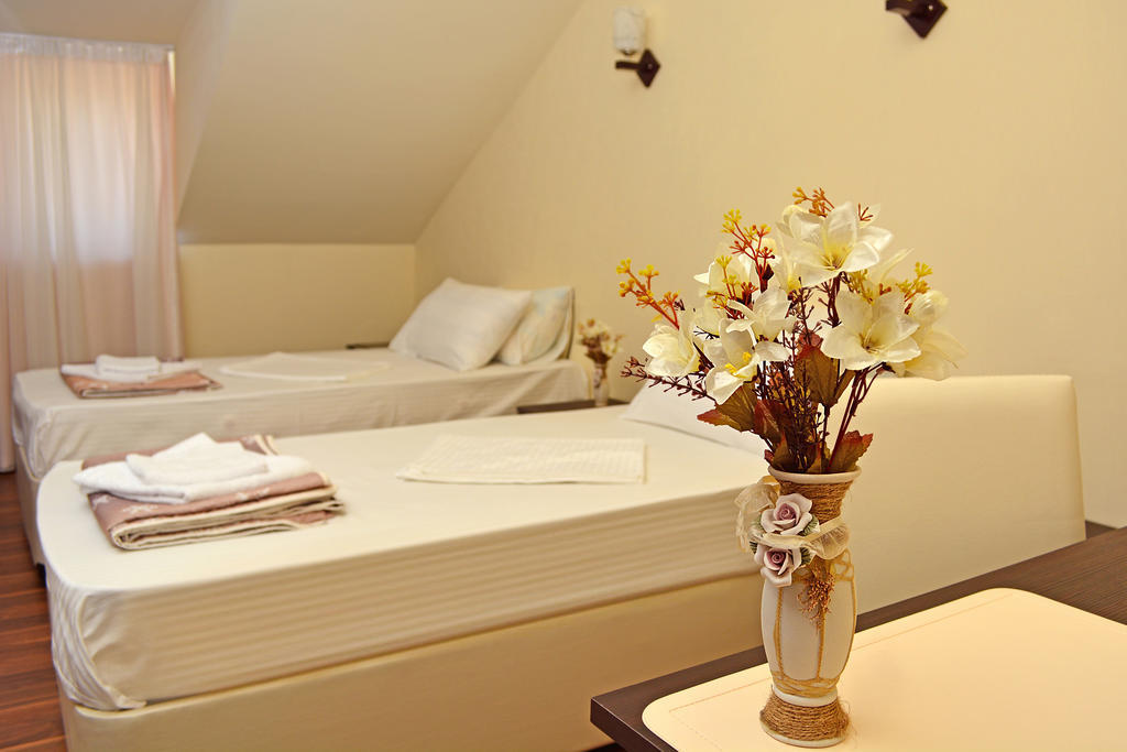 Lowell Hotel Tbilisi Quarto foto